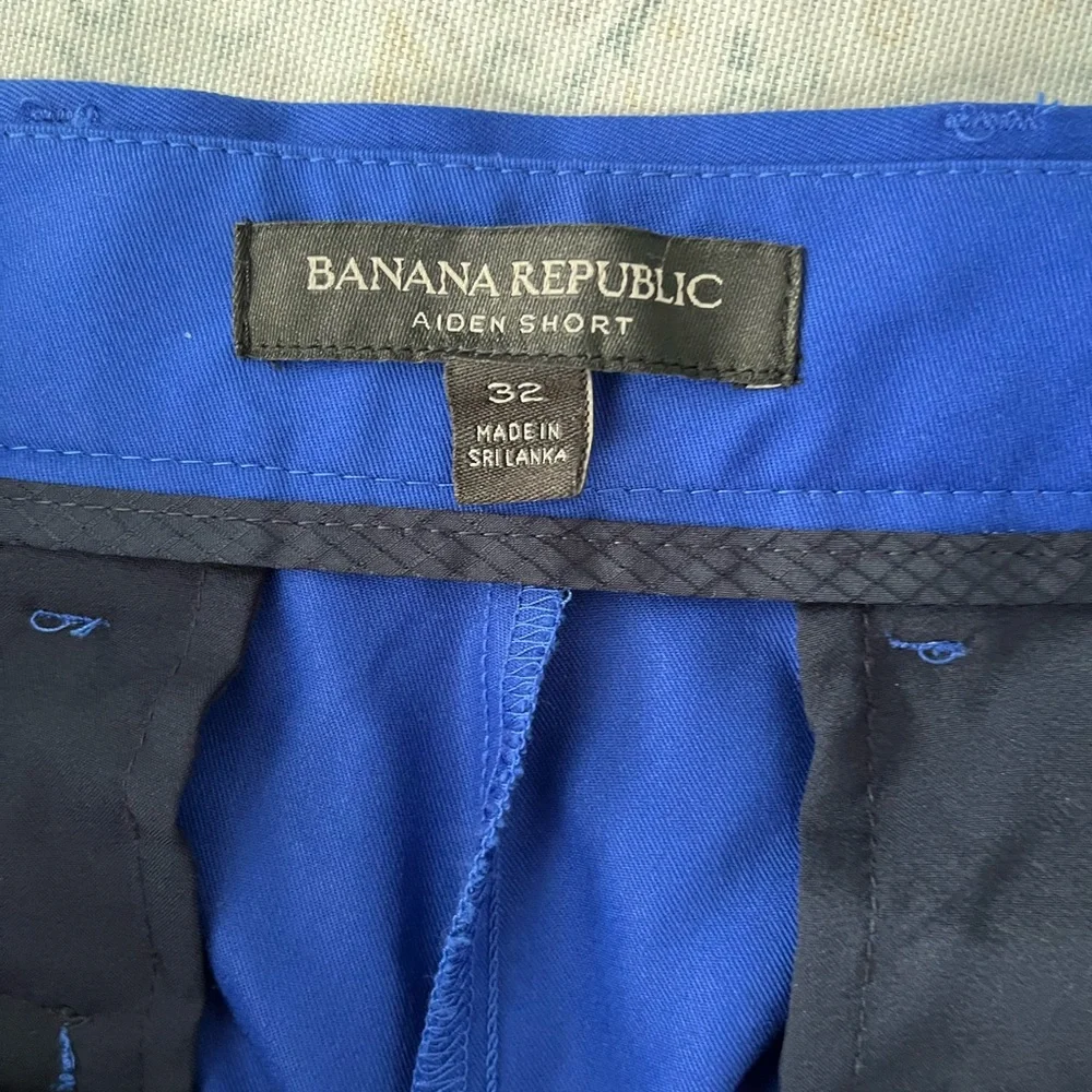 Banana Republic these banana